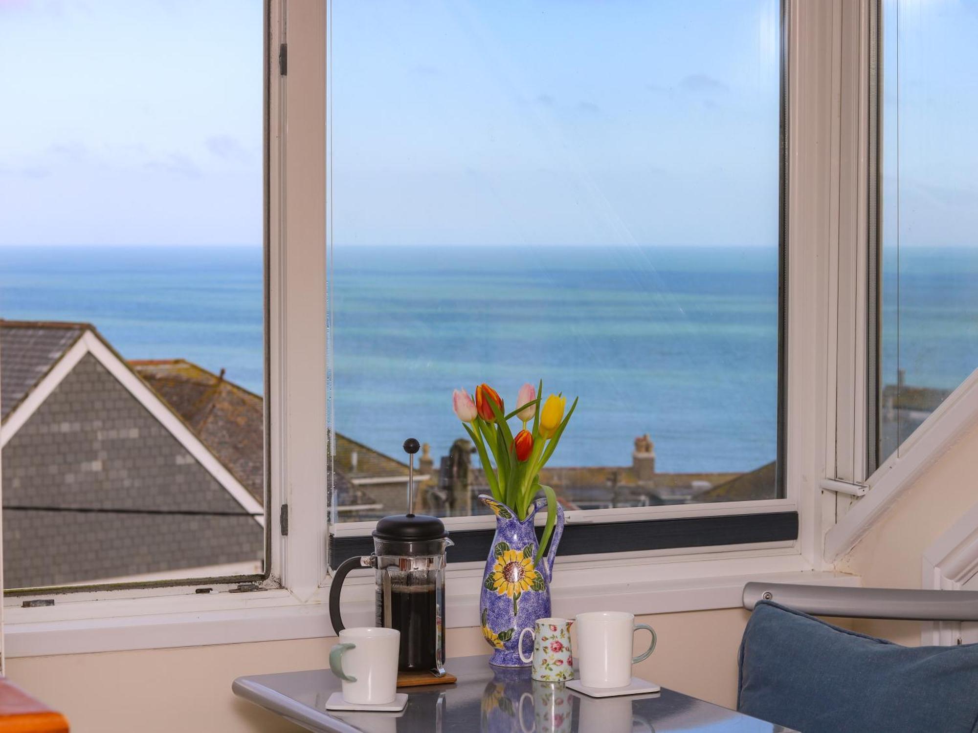 Breakers Point * St Ives (Cornwall)